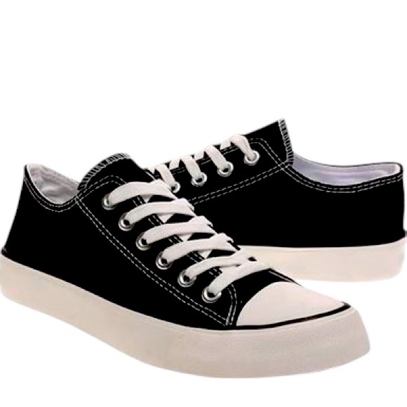 NWOT Lumubby Canvas Sneakers - Picture 1 of 12